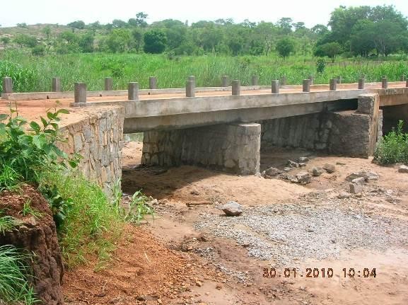 Ponte construída em distrito de Nampula